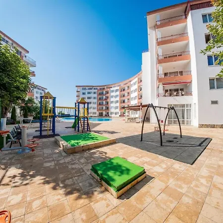 Riviera Равда