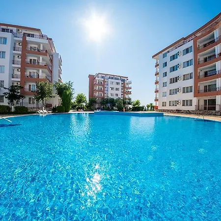 Riviera Апартамент